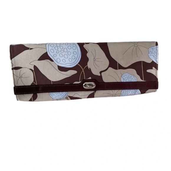 Agnes and Hoss Lotus Silk & Leather Envelope Clutch Handbag - Picture 2 of 12